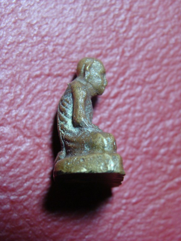 หลวงพ่อเขียน วัดถ้ำขุนเณร 