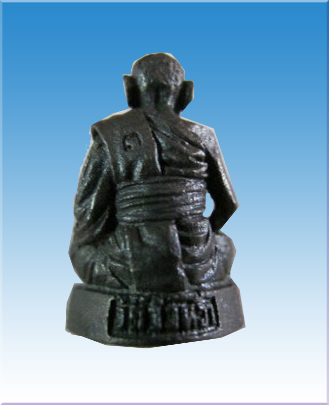 รูปหล่อไตรมาสหลวงปู่คร่ำวัดวังหว้า 1 โหล สวยแชมป์