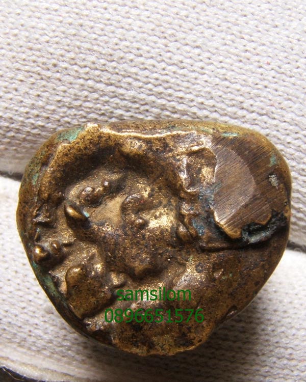 หลวงพ่อเงิน ออกที่วัดทุ่งน้อย พิจิตร รุ่นแรกปี95 พิมพ์บล็อคแตก เนื้อจัด แห้งสนิท 