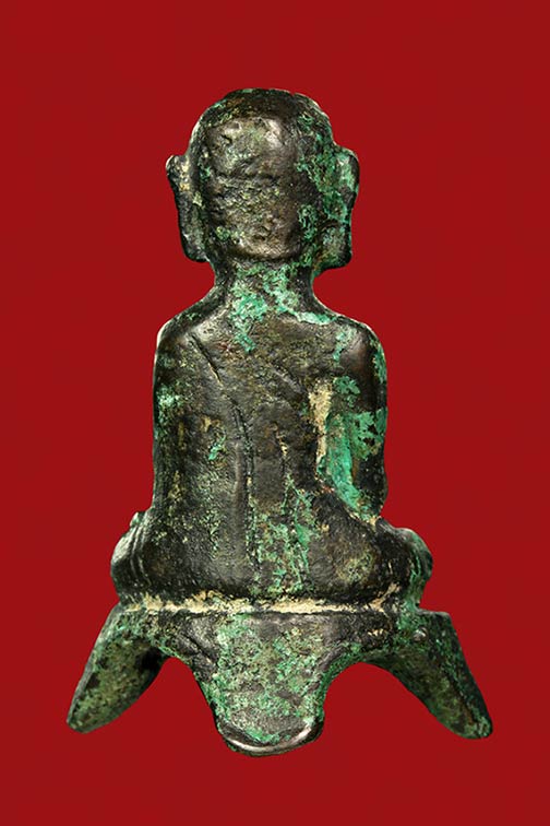 พระลานนา สามขา พิมพ์อุ้มบาตร เนื้อเก่าๆ