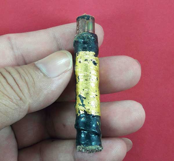 ตะกรุดชนะมารปราบมาร อุดปรอท หลวงปู่คำบุ คุตฺตจิตฺโต วัดกุดชมภู จ.อุบลราชธานี ปี๕๓ หมายเลข 460 แชมป์ส