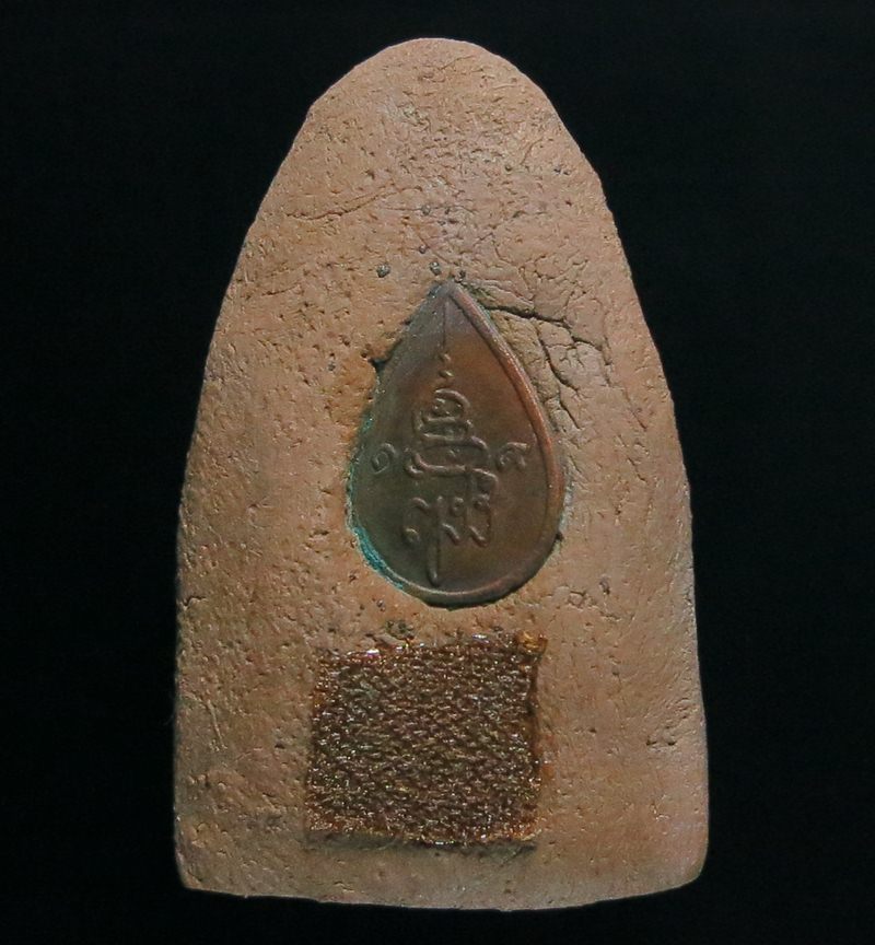 พระหลวงปู่ทวด วัดช้างให้ ญ.ส.ส เนื้อว่าน พิมพ์ใหญ่ หลังหมุด ปี๔๓