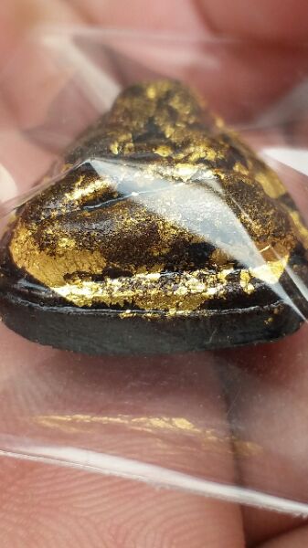 เคาะเดียว!! ปิดตาเนื้อผงคลุกรัก หลวงพ่ออุ้น สวยเดิมๆ พร้อมกล่อง