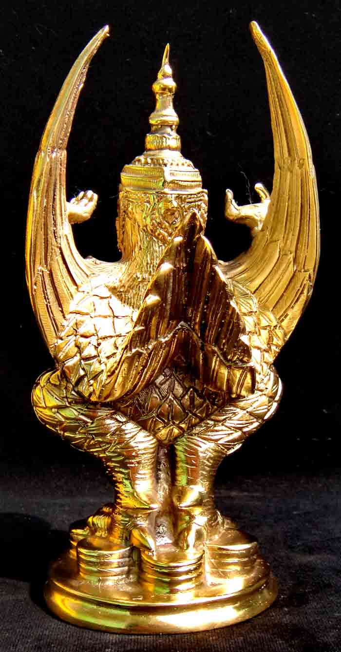 ***พญาครุฑเหยียบเงินทอง เนื้อทองเหลือง อำนาจบารมีความมั่งคั่งร่ำรวยเงินทอง 