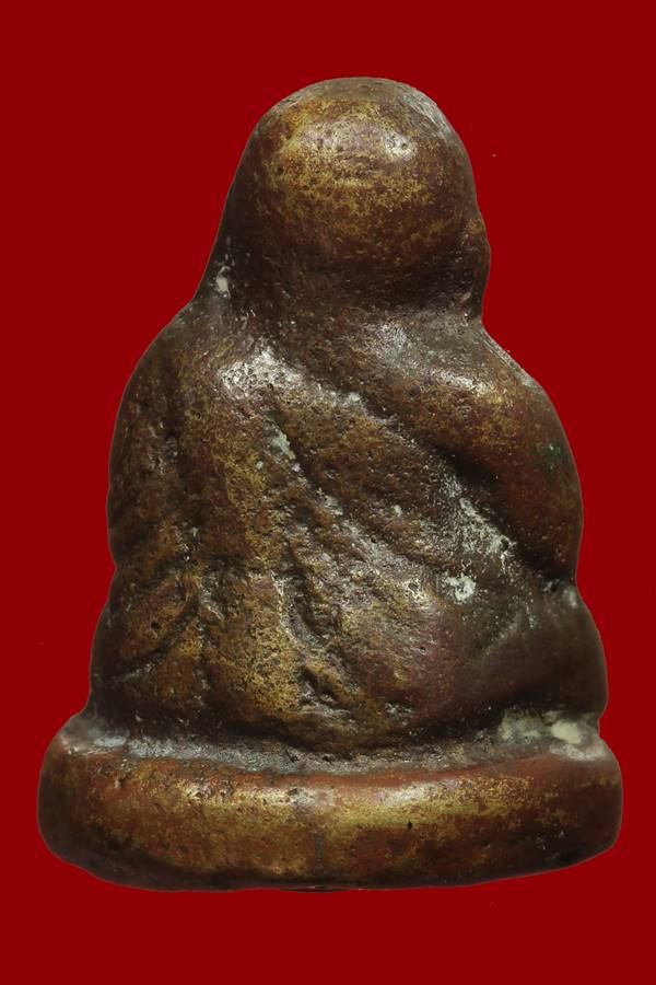 พระหล่อรูปเมือน พิมพ์ขี้ตา หลวงพ่อเงิน วัดบางคลาน ค่ะ