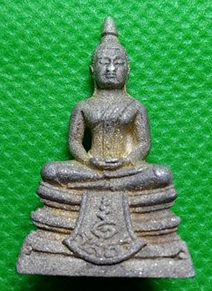 รูปหล่อหลวงพ่อโสธร 80 ปี กรมตำรวจ เนื้อเงินพ่นทราย