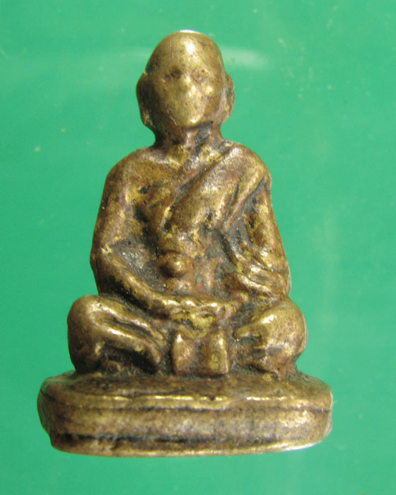 เคาะเดียว รูปหล่อ ล.พ.จง วัดหน้าต่างนอก