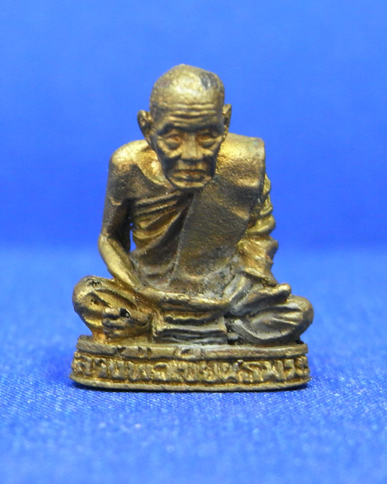 รูปหล่อหลวงพ่อเขียน ออกวัดทุ่งเรไร จ.เพชรบูรณ์