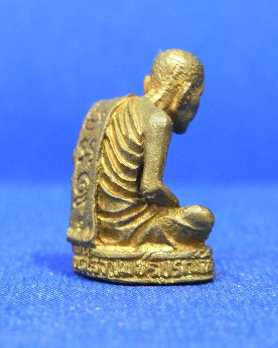 รูปหล่อหลวงพ่อเขียน ออกวัดทุ่งเรไร จ.เพชรบูรณ์