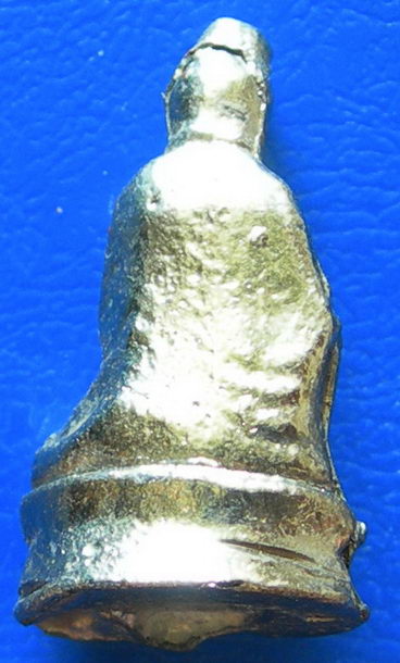 รูปหล่อเจ้าแม่กวนอิม กะไหล่เงิน