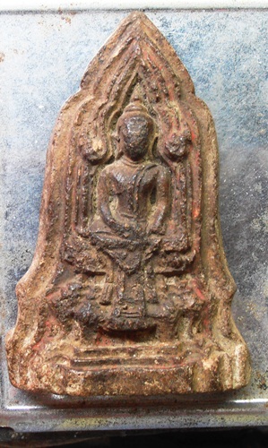 พระโคนสมอกรุวังหน้า เนื้อดิน สวยๆครับ