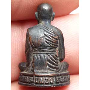 รูปหล่อ หลวงพ่อทองแถม วัดทองพุ่มพวง จ.สระบุรี