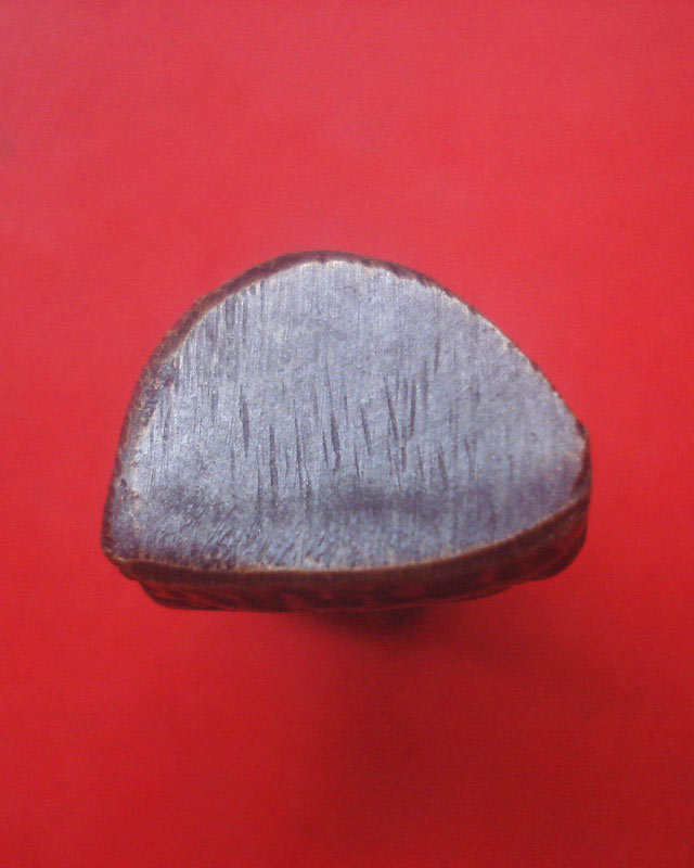 พระรูปเหมือน หล่อโบราณรุ่นแรก  หลวงปู่เม้า พลวิริโย วัดสี่เหลี่ยม จ.บุรีรัมย์ ปี 2517