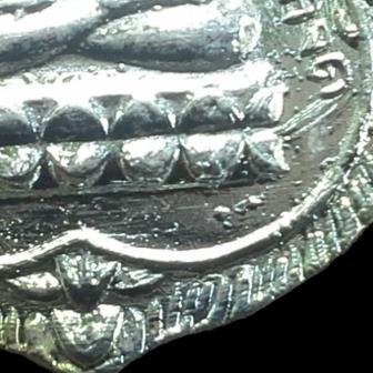 เหรียญหลวงพ่อทวด วัดช้างให้ (หัวโต) รุ่น เลื่อนสมณศักดิ์ ปี 36 บล๊อควงเดือนบน