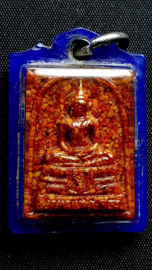 เคาะเดียวครับ  พระหลวงพ่อโสธร รุ่นกระเบื้องหลังคาโบสถ์ 