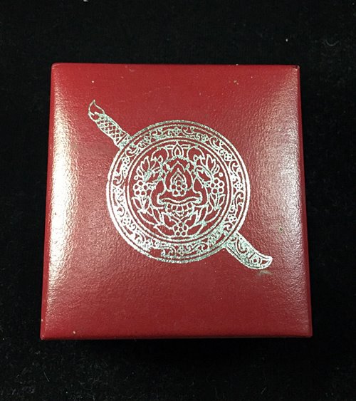 หลวงพ่อโสธรเนื้อเงินพ่นทรายประกายเพชร ประวัติศาสตร์ตำรวจ พร้อมกล่องเดิม