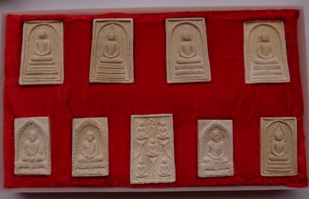 ชุดพระผง มหามงคลทั้ง9 วัดบางคลาน พิจิตร เคาะเดียว