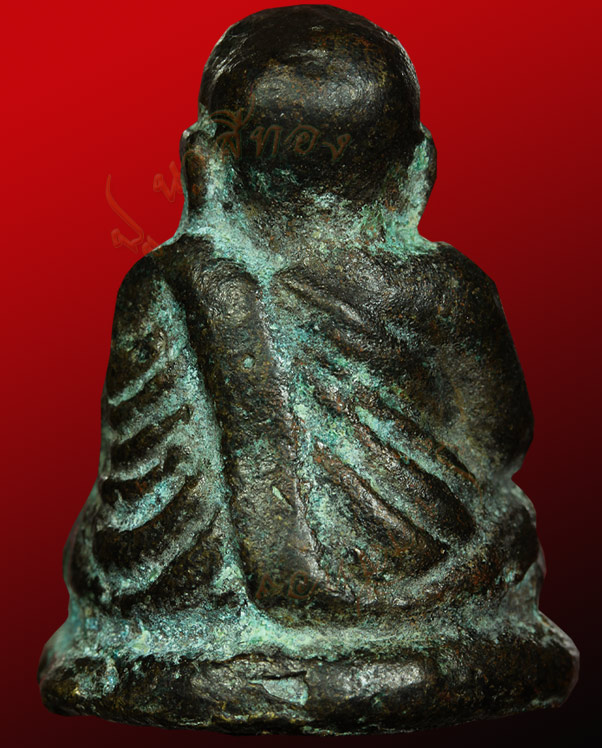 หลวงพ่อเงิน วัดบางคลาน จังหวัดพิจิตร รุ่นปืนแตก พิมพ์นิยมเศียรโต ตอกโค๊ต กรรมการ   ปี ๒๕๒๘ 