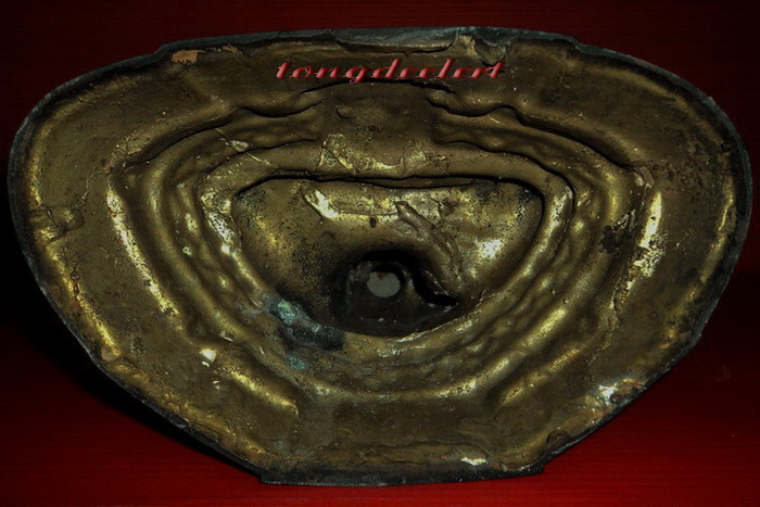 พระบูชาหลวงพ่อทอง วัดเขาตะเครา จ.เพชรบุรี รุ่นโสฬส หน้าตัก 5 นิ้ว สวยมากค่ะ