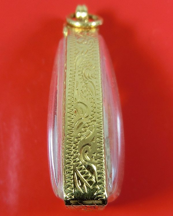 หลวงพ่อโสธร รุ่นประวัติศาสตร์ 80 ปี กรมตำรวจ เนื้อเงิน ขัดเงาบางส่วน ปี ๒๕๓๘ เลี่ยมทอง ไม่มีกล่อง