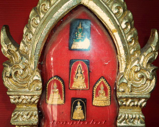 พระชุดมหาปฏิมากรทั้ง 9 พระองค์ หลวงพ่อสีนวล วัดทุ่งสาธิต สวยสมบูรณ์มากค่ะ