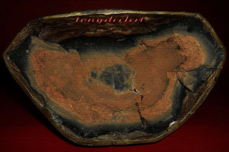 พระบูชารัชกาลปางมารวิชัย เนื้อทองผสม หล่อดินไทย หน้าตัก 5.5 นิ้วค่ะ