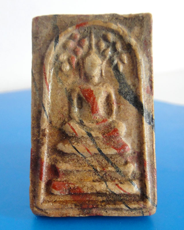 สมเด็จสายรุ้ง หลวงพ่อขอม วัดไผ่โรงวัว