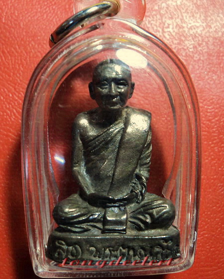 รูปหล่อสมเด็จพระญาณสังวร สมเด็จพระสังฆราช เนื้อนวโลหะ พิมพ์ใหญ่ สวยมากค่ะ