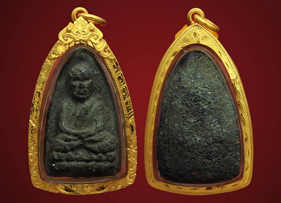 หลวงปู่ทวดวัดช้างให้ เนื้อว่าน