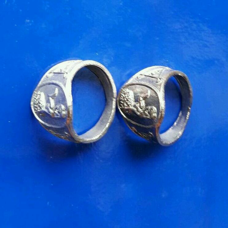 แหวนนางกวัก หลวงพ่อกวย