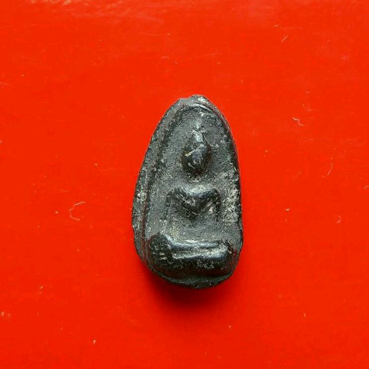 พระพิจิตร เม็ดน้อยหน่า กรุวัดศาลาปูน เคาะเดียว