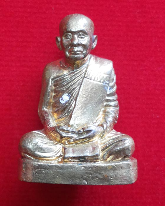 รูปหล่อสมเด็จพระญาณสังวร สมเด็จพระสังฆราช สกลมหาสังฆปรินายก ปี 2543 เนื้อทองเหลือง