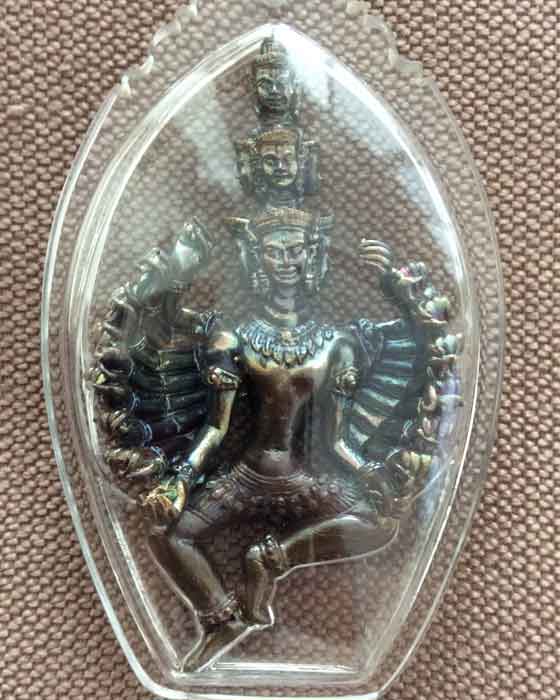 พระนารายณ์ปาฏิหาริย์ หลวงปู่พา วัดบัวระรมย์ รุ่นไตรมาสเปิดโลก เนื้อเทวรูปขอมพันปี(หายาก)