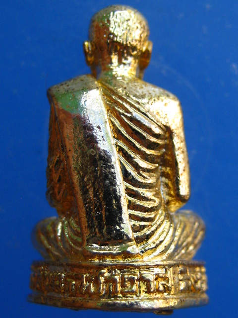 รูปหล่อ หลวงพ่อพูล วัดสังฆราชาวาส จ.สิงห์บุรี