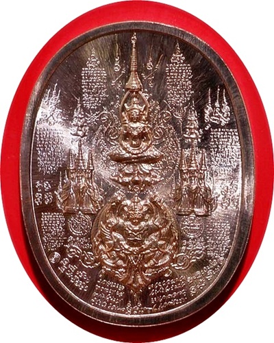 ***เหรียญ"สมเด็จพระนเรศวรมหาราช"มหายันต์ปราบอริราชศัตรูพ่าย หลังนารายทรงครุฑ ปี 2549
