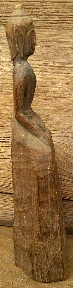 *พระบูชาไม้แกะ ศิลปะชาวบ้าน*