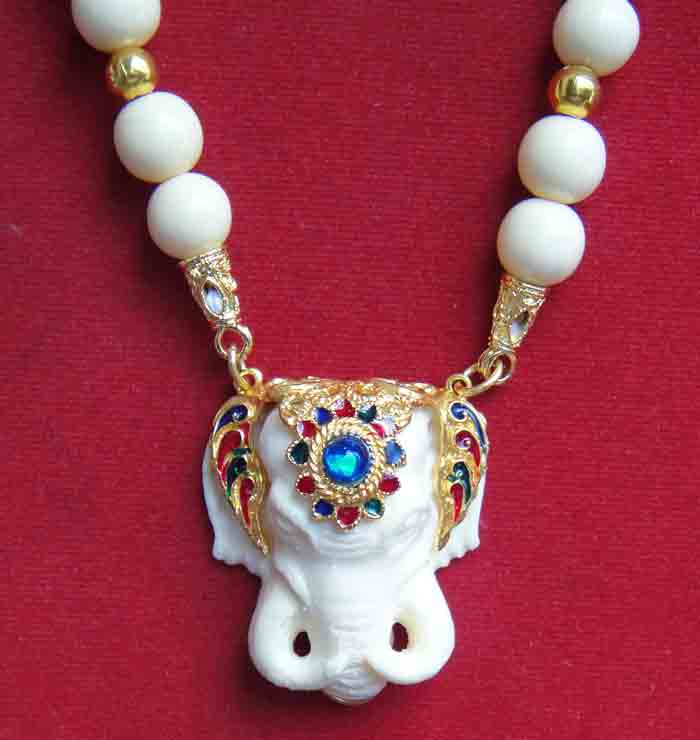 ***สร้อยคล้องพระเม็ดเรซิ่นลายงาลวดลายแบบสุโขทัยโบราณกะไหล่ทองความยาว 25 นิ้ว ขนาดศูนย์กลางเม็ดสร้อย 