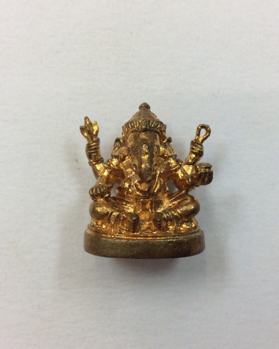 พระพิฆเนศ รุ่นบังเกิดทรัพย์ ปี49 เนื้อสัตตโลหะ ปลุกเสกโดย หลวงปู่หงษ์ ณ ปราสาทพนมรุ้ง กล่องเดิม