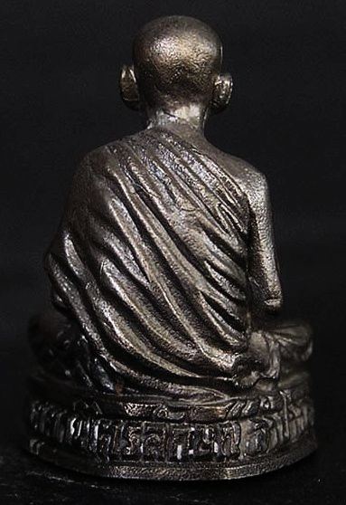 รูปหล่อหลวงพ่อเกษม เนื้อนวะ ก้นหนู ปี2536 พุทธคุณเมตตามหานิยม โชคลาภสุดยอด ผิวสวยๆเดิมๆ เลี่ยมทองกัน