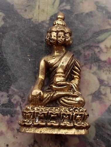 วัดใจเริ่ม 10 บาท กับ พระรูปหล่อ …AR756