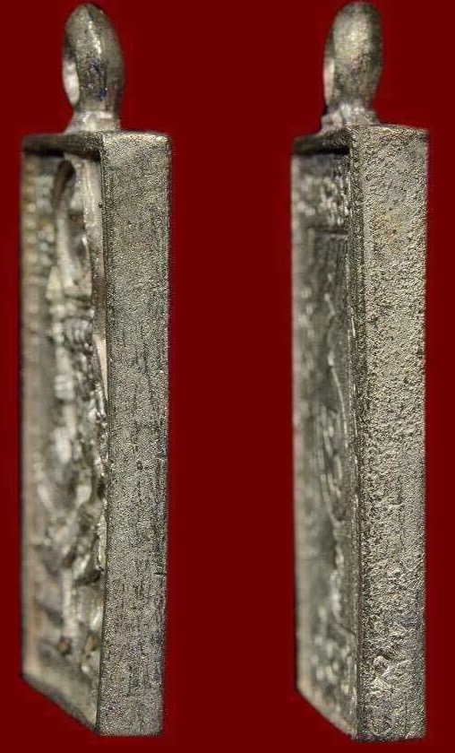 เหรียญพระพุทธเจ้าเหนือพรหม เนื้อเงิน