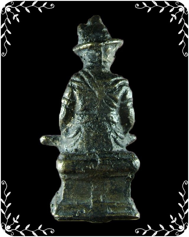 รูปหล่อพระเจ้าตากสิน 