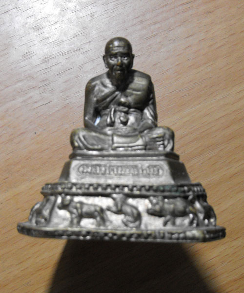 พระบูชาหลวงพ่อคล้าย เดินท่างปลอดภัย -ไปและกลับ