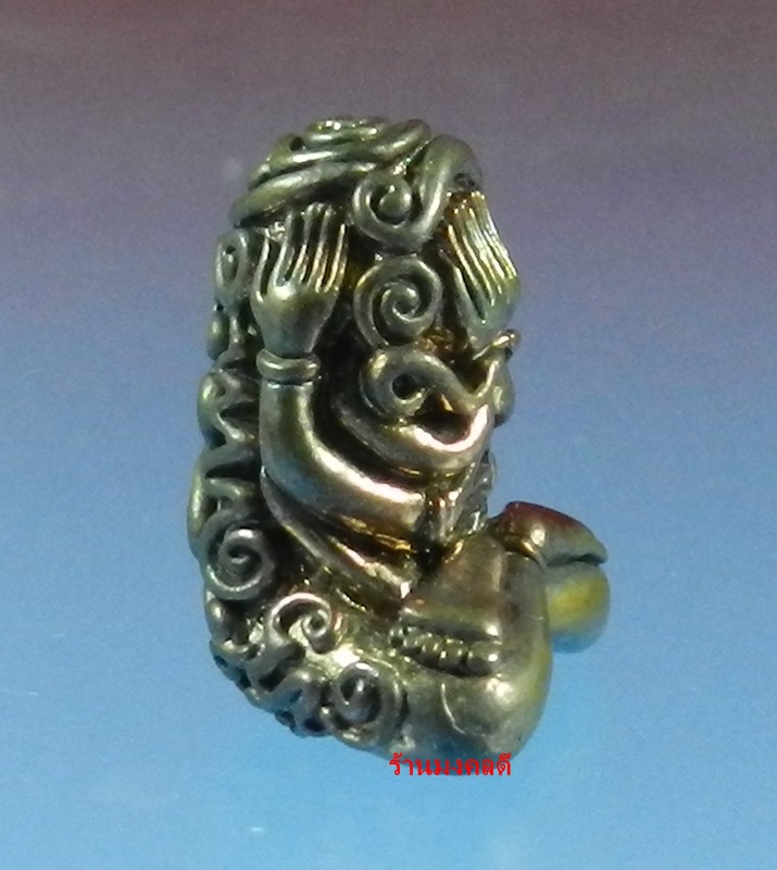 พระปิดตามหาอุตตโม ไตรมาส 53 หลวงพ่อสาคร วัดหนองกรับ พิมพ์กลาง เนื้อนวะโลหะ No.640 