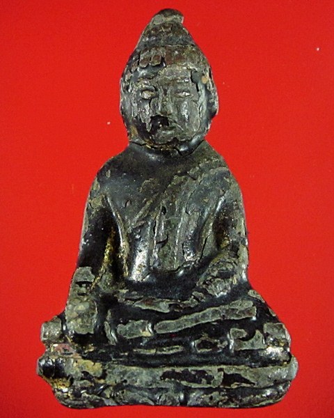 พระแก้บนยุ8โบราณเนื้อตะกั่วลงรักเก่าแท้ดูง่าย