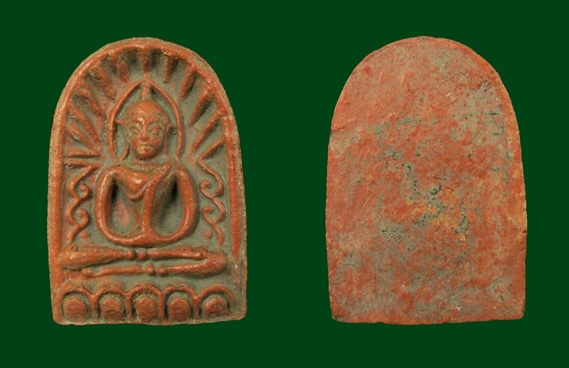 พระซุ้มกอเนื้อดิน 2 องค์ 3