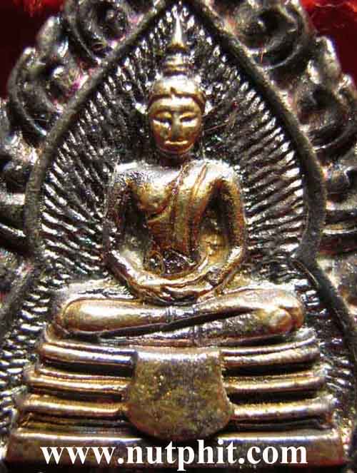 ลพ.โสธรเนื้อเงิน หลังประดิษฐาน พระปรมาภิไธยย่อ ภ.ป.ร. เดิม ๆ ยันกล่องแท้จากวัด*171