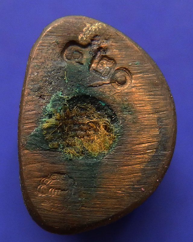 6.พระเศรษฐีนวโกฏิ เทพประทานทรัพย์ หลวงปู่คำบุ วัดกุดชมภู เนื้อสัตตโลหะ ตอกโค้ด+เลข พร้อมกล่องเดิม