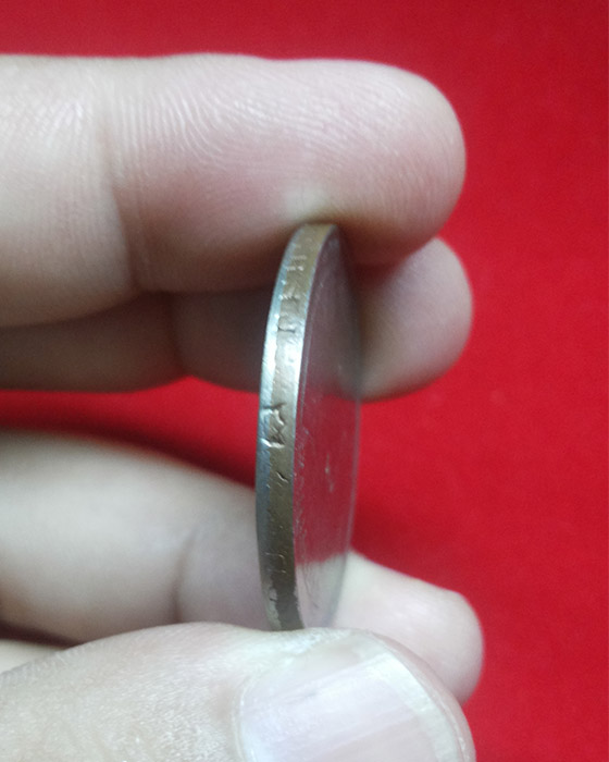 เหรียญ5 บาท รัชกาลที่9 ปี22 หลังพญาครุฑ **สวยเก็บ