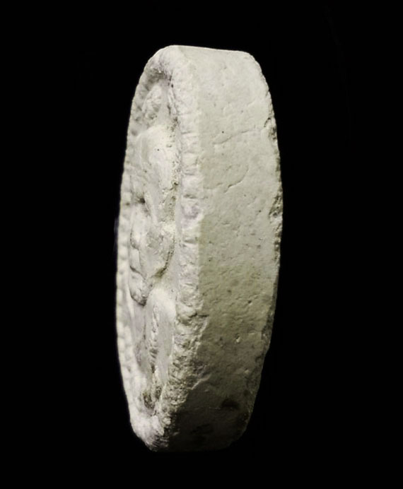 พระผงยันต์ดวงเศรษฐี หลวงปู่หมุน พิธี เสาร์5 มหาเศรษฐี ปี43 เนื้อแน่นๆ สภาพสวย หูตากระพิบ คมชัด